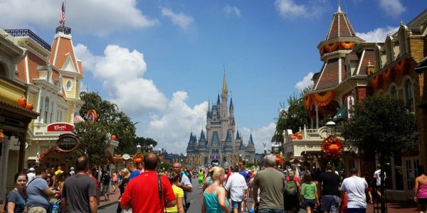 Disney World Workers And Tourists Reveal Their Most Interesting Disney World Secrets